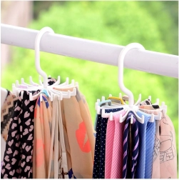 Holder til slips / bælte / tørklæde - hvid