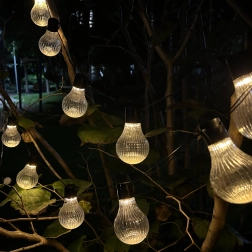 Solcelledrevet udendørs guirlande STRIPES 10 LED varm hvid 3,8 m