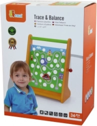 Trælabilabyrint med lille bil