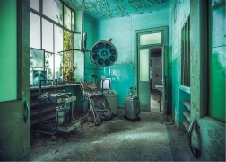 Puslespil Glemte steder: Sindssygehus 1000 brikker