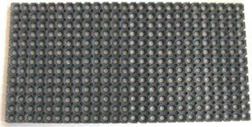 Gummimåtte med runde huller 50 × 100 cm, sort
