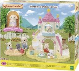 Sylvanian Families legeplads med rutsjebane og pool