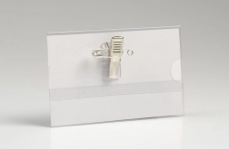 Navneskilt med klip og nål