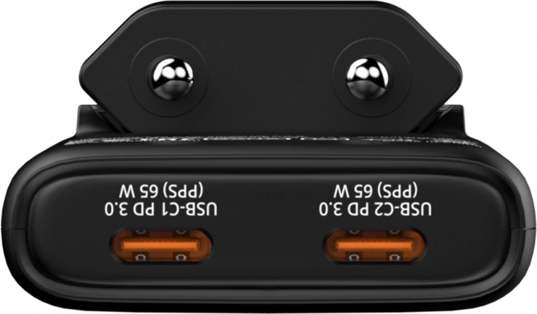 To USB‑C-porte med PD 3.0 og PPS