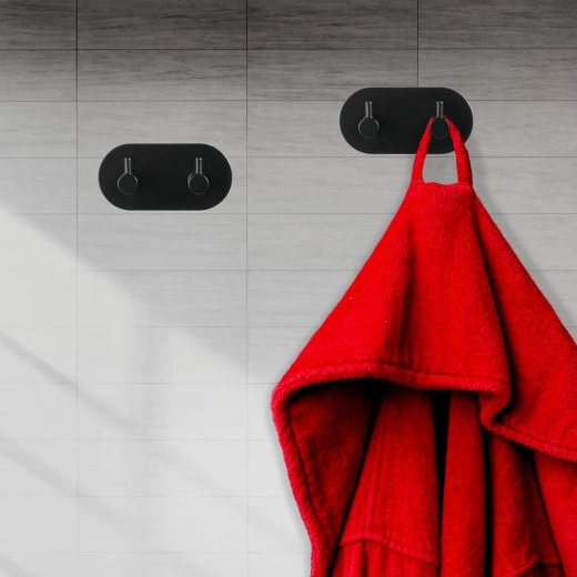 Moderne metaldesign i mat sort