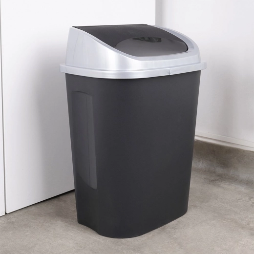 Berøringsfrit vippe låg for ren brug