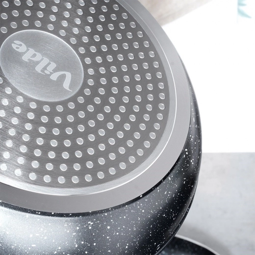 Induktionsbund og jævn varmefordeling