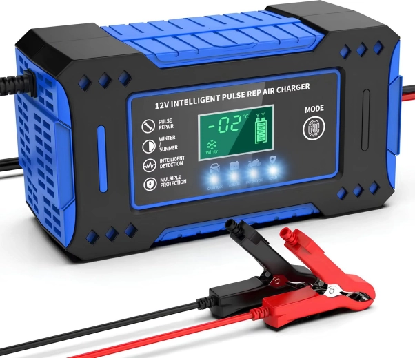 Automatisk mikroprocessor-batterioplader 12 V/24 V