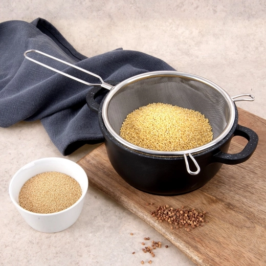 Alsidig hjælper i køkkenet