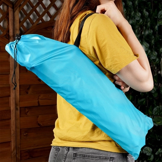 Let og pladsbesparende konstruktion