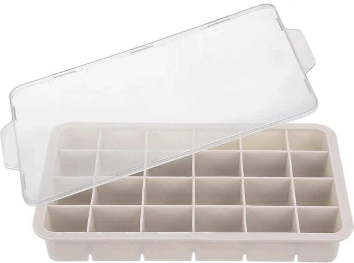 Op til 24 ensartede isterninger