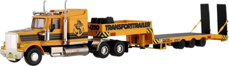 Trækker med transport-sættevogn