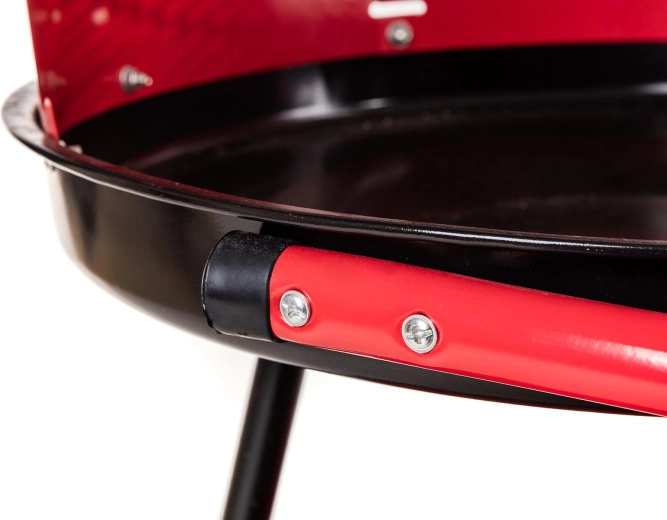 Holdbar emaljeret skål og robust konstruktion