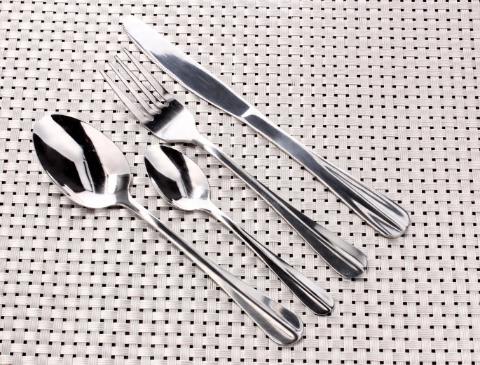 Komplet udstyr til 6 personer