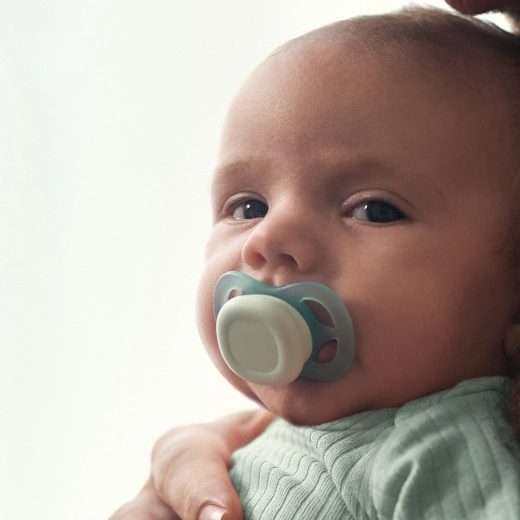 Blød silikone og ventileret skærm