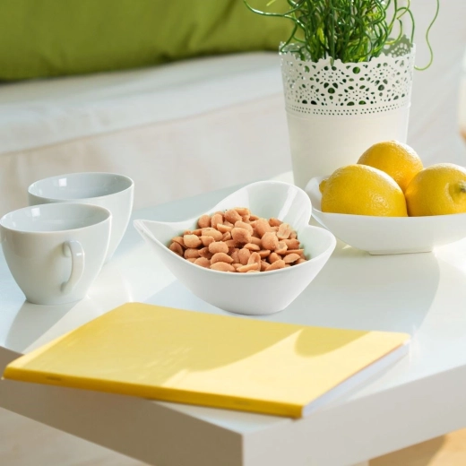 Kvalitets hvidt porcelæn, der passer til enhver borddækning