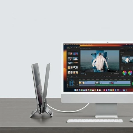 Pladsbesparelse og et ryddeligt skrivebord