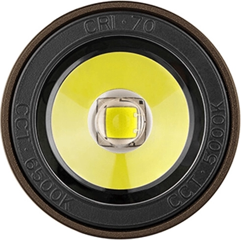 Ydelse 1.500 lm og rækkevidde 175 m