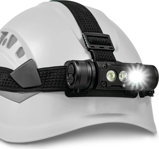 Op til 1200 lm og rækkevidde på 100 m