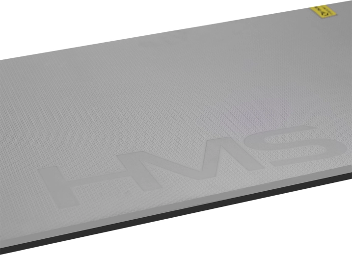 Skridsikker overflade, der bliver hvor den skal