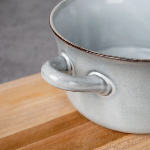 Holdbar glaseret keramik