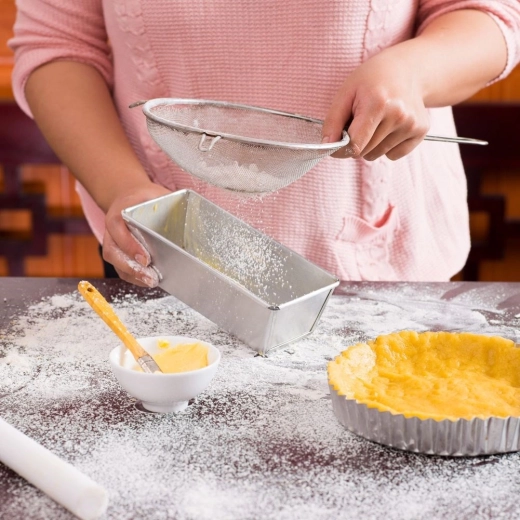 Alsidig hjælper til både bagning og madlavning