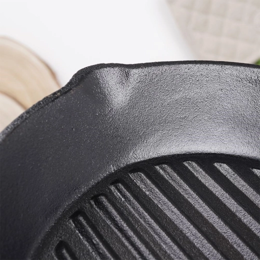 Kraftigt støbejern for optimal varme