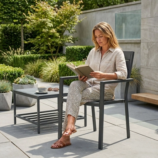 Holdbar stålkonstruktion med pulverlakering