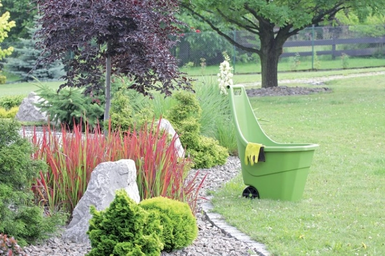 Let, men holdbar plastkonstruktion