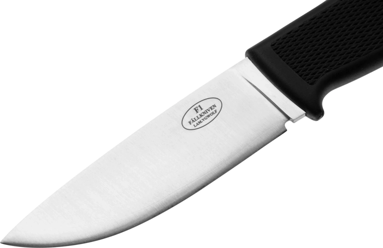 Robust full-tang klinge i lamineret VG7-stål