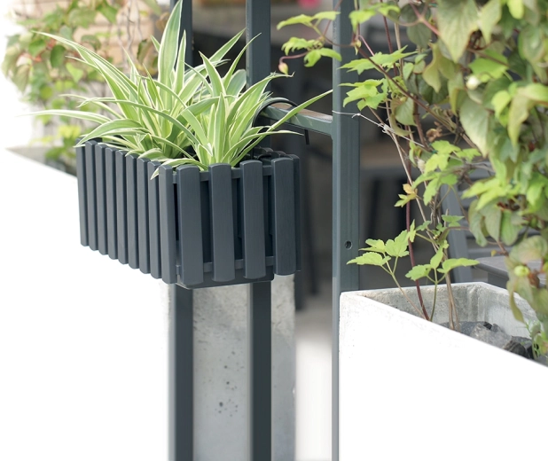 Holdbart materiale og elegant udseende