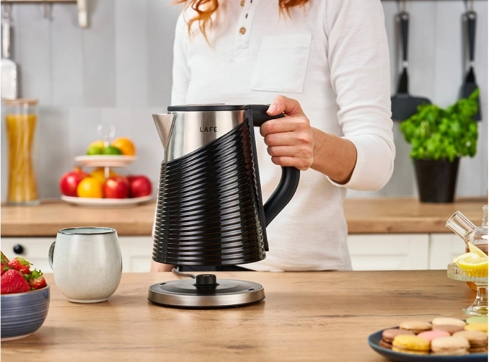 Behagelig påfyldning og 360° drejelig base