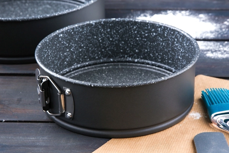 Non-stick-overflade for nem bagning og vedligeholdelse