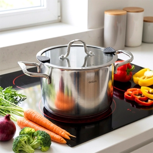 Alsidig brug på alle komfurtyper og i ovn