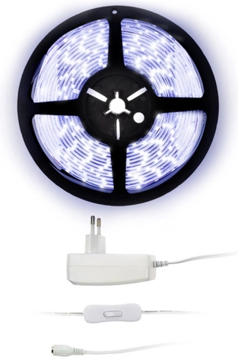 Solight LED-lysbånd med adapter og kontakt 5 m IP65 kold hvid