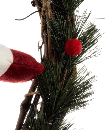 Realistisk juleudseende på kransen