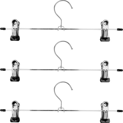 Robust metalkonstruktion i sølvfarve