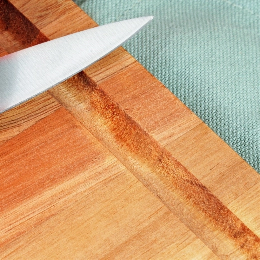 Robust akacietræ med naturlig åretegning