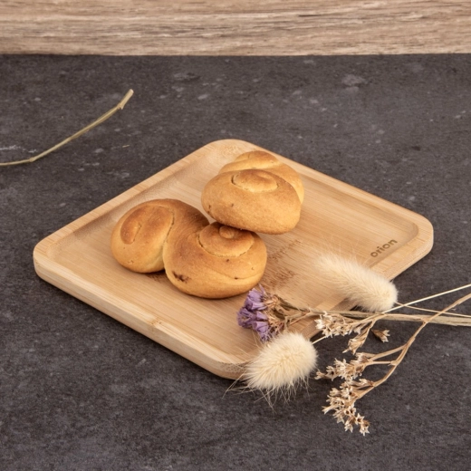 Kompakt størrelse 14 × 14 cm