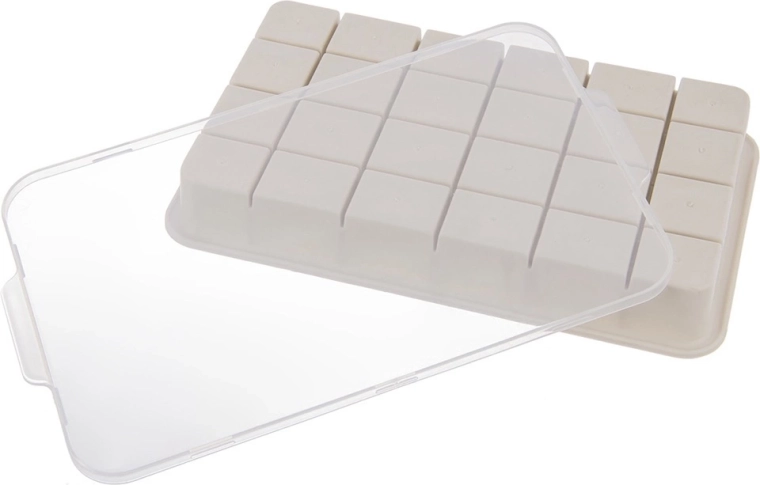 Gennemsigtigt låg mod spild og lugte