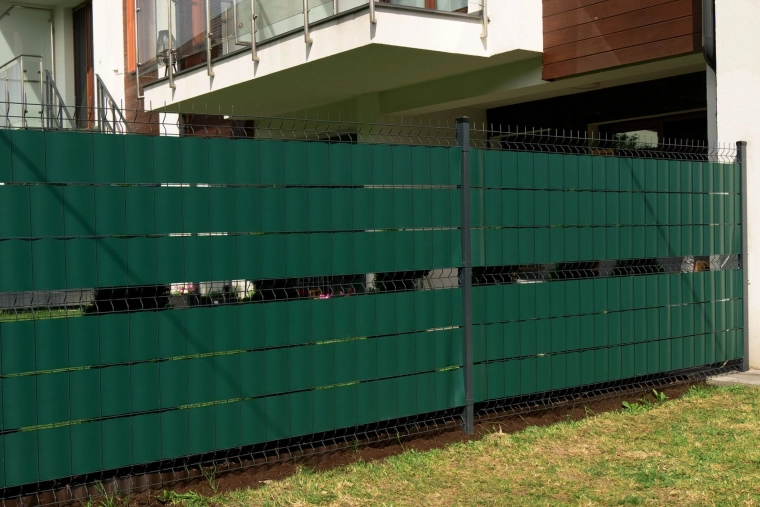 Robust PP-materiale med UV-stabilisering