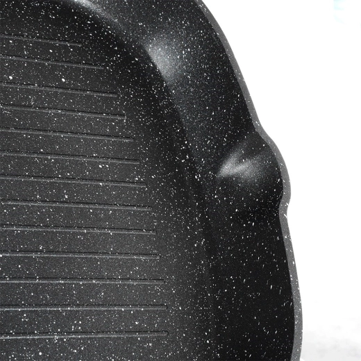 Dobbelt hældetud og ergonomisk håndtag