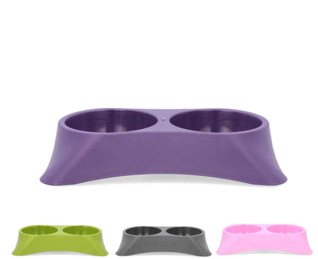 To skåle i én til foder og vand