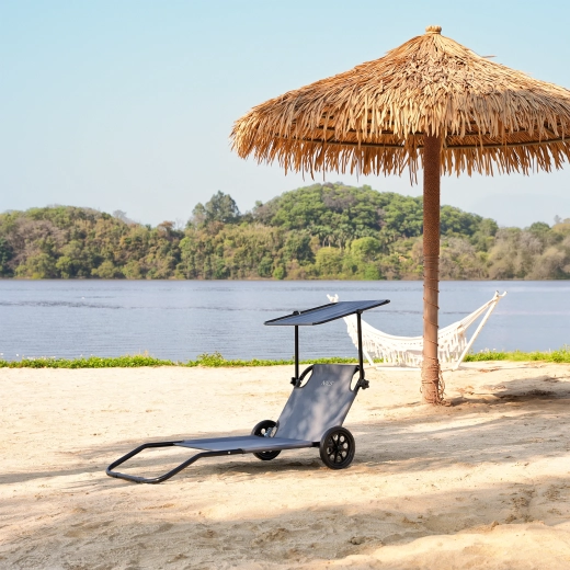 Justerbar kaleche for behagelig skygge