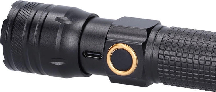 Robust lommelygte til outdoor (IP44) med USB‑C-opladning