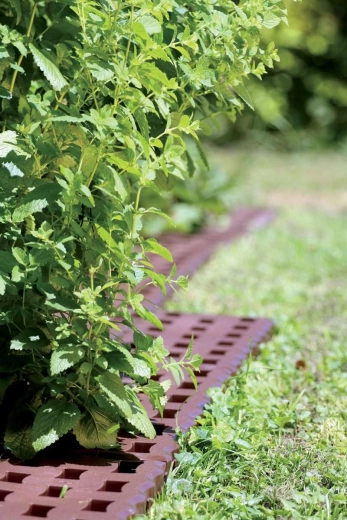 Pæn afgrænsning af bede og stier