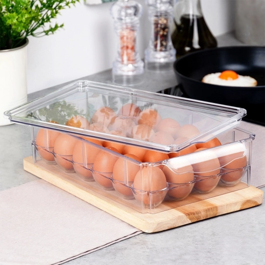 Stabelbart design sparer plads i køleskabet