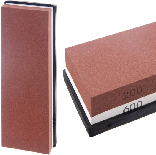 To kornstørrelser for skarp og glat æg