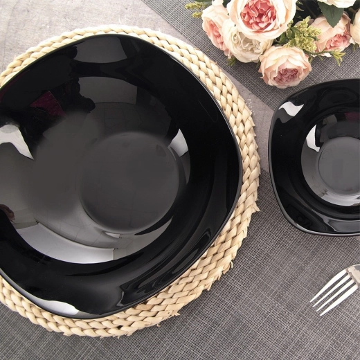 Moderne sort design til ethvert bord