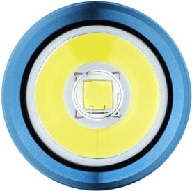 Ydelse 1300 lm og rækkevidde 170 meter